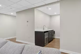 750 Washington Rd, Pittsburgh, PA 15228 - Photo 40