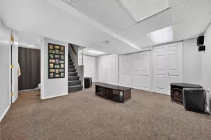 1560 Rosemary Dr, Pittsburgh, PA 15090 - Photo 26