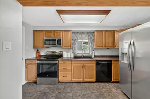 1560 Rosemary Dr, Pittsburgh, PA 15090 - Photo 10