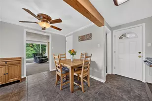 1560 Rosemary Dr, Pittsburgh, PA 15090 - Photo 8