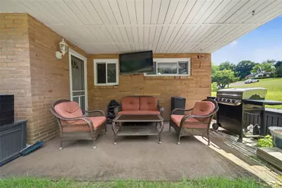 1560 Rosemary Dr, Pittsburgh, PA 15090 - Photo 28