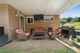 1560 Rosemary Dr, Pittsburgh, PA 15090 - Photo 28