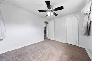 1560 Rosemary Dr, Pittsburgh, PA 15090 - Photo 22