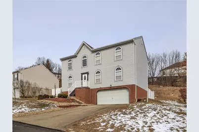 123 Stratford Ct, New Stanton, PA 15672 - Photo 2