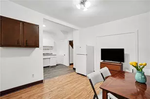 1045 Flemington St, Pittsburgh, PA 15217 - Photo 6
