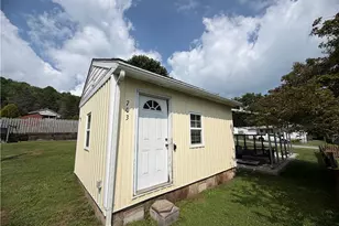 705 7th St, Jefferson/Mather, PA 15346 - Photo 14