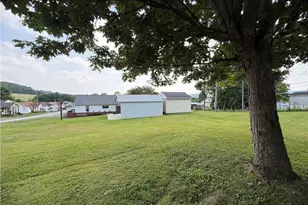 705 7th St, Jefferson/Mather, PA 15346 - Photo 10