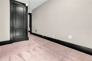 111 Mountain Ave, Pittsburgh, PA 15210 - Photo 16