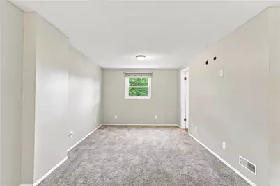1431 Oak Dr, Pittsburgh, PA 15234 - Photo 12