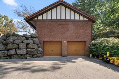 405 W Washington Boulevard, Grove City Boro, PA 16127 - Photo 46