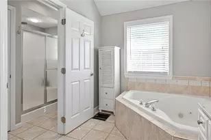 715 Breckland Dr, Seven Fields Boro, PA 16046 - Photo 22