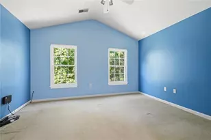 2202 Lenox Oval, Ross Twp, PA 15237 - Photo 14