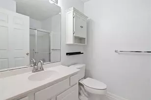2202 Lenox Oval, Ross Twp, PA 15237 - Photo 14