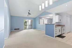 2202 Lenox Oval, Ross Twp, PA 15237 - Photo 4