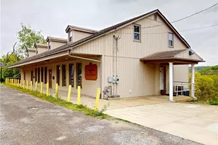 1015 E Jefferson, Twp of But NE, PA 16001 - Photo 2