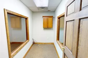 1015 E Jefferson, Twp of But NE, PA 16001 - Photo 12