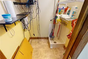 1015 E Jefferson, Twp of But NE, PA 16001 - Photo 8