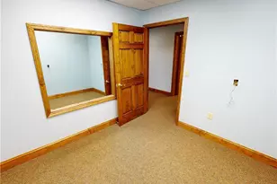 1015 E Jefferson, Twp of But NE, PA 16001 - Photo 14