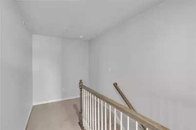 325 Parade St, Cranberry Township, PA 16066 - Photo 20