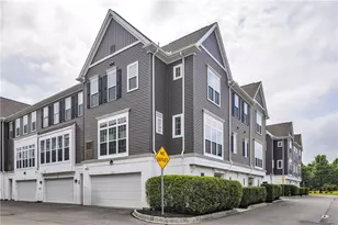 325 Parade St, Cranberry Township, PA 16066 - Photo 1