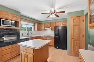 5251 Stella Dr, Hampton, PA 15044 - Photo 4
