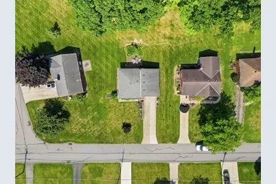 5528 California Ave, Bethel Park, PA 15102 - Photo 4