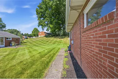5528 California Ave, Bethel Park, PA 15102 - Photo 8