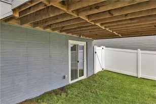 415 Fosse Ct, Lancaster Township, PA 16037 - Photo 36