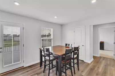 415 Fosse Ct, Lancaster Township, PA 16037 - Photo 12