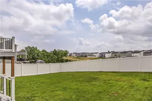 415 Fosse Ct, Lancaster Township, PA 16037 - Photo 38