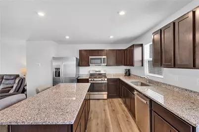 415 Fosse Ct, Lancaster Township, PA 16037 - Photo 8