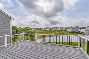 415 Fosse Ct, Lancaster Township, PA 16037 - Photo 10