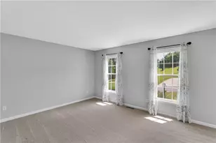 107 Janyce Dr, Hempfield Township, PA 15601 - Photo 14