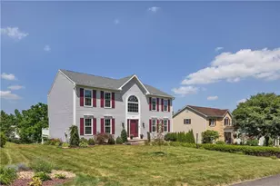 107 Janyce Dr, Hempfield Township, PA 15601 - Photo 2