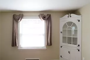 5470 Library Rd, Bethel Park, PA 15102 - Photo 8