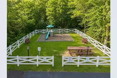 323 Joan Of Arc Ct, Jefferson Hills, PA 15025 - Photo 20