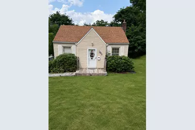 2102 Superior Street, Bethel Park, PA 15102 - Photo 2