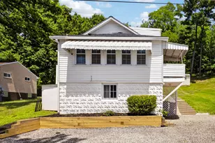 122 W Rd, Pittsburgh, PA 15209 - Photo 1