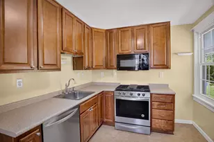 122 W Rd, Pittsburgh, PA 15209 - Photo 10