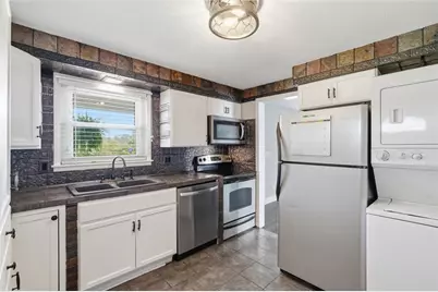 70 N Gordon St, North Union Township, PA 15401 - Photo 20