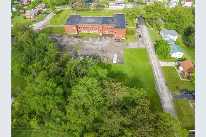1530 Hillcrest Avenue, South Strabane, PA 15301 - Photo 4