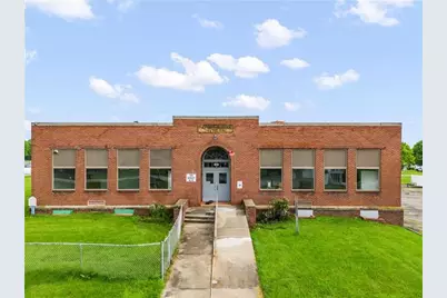 1530 Hillcrest Avenue, South Strabane, PA 15301 - Photo 1