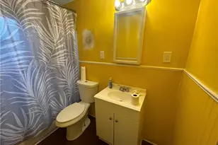 210 Erhardt Dr, Pittsburgh, PA 15235 - Photo 10