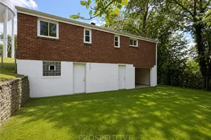 210 Erhardt Dr, Pittsburgh, PA 15235 - Photo 12
