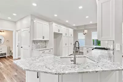 246 Tanglewood Dr, Neshannock Township, PA 16105 - Photo 8