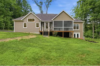 246 Tanglewood Dr, Neshannock Township, PA 16105 - Photo 22