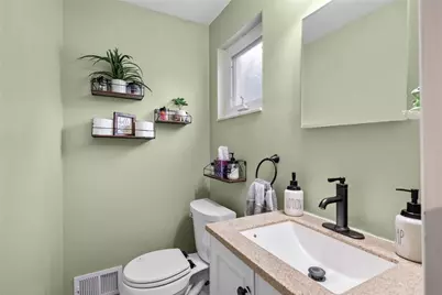 1033 Maripat Dr, South Park, PA 15129 - Photo 18