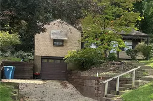 386 Dorothy Dr, Pittsburgh, PA 15235 - Photo 1