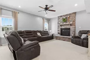 1024 Blackhawk Dr, Middlesex Township, PA 16059 - Photo 6