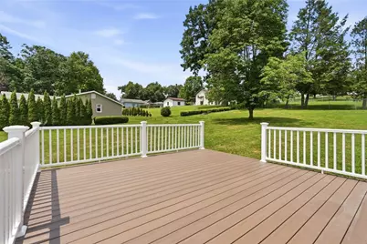 201 Hillvue Dr, Twp of But SE, PA 16001 - Photo 4